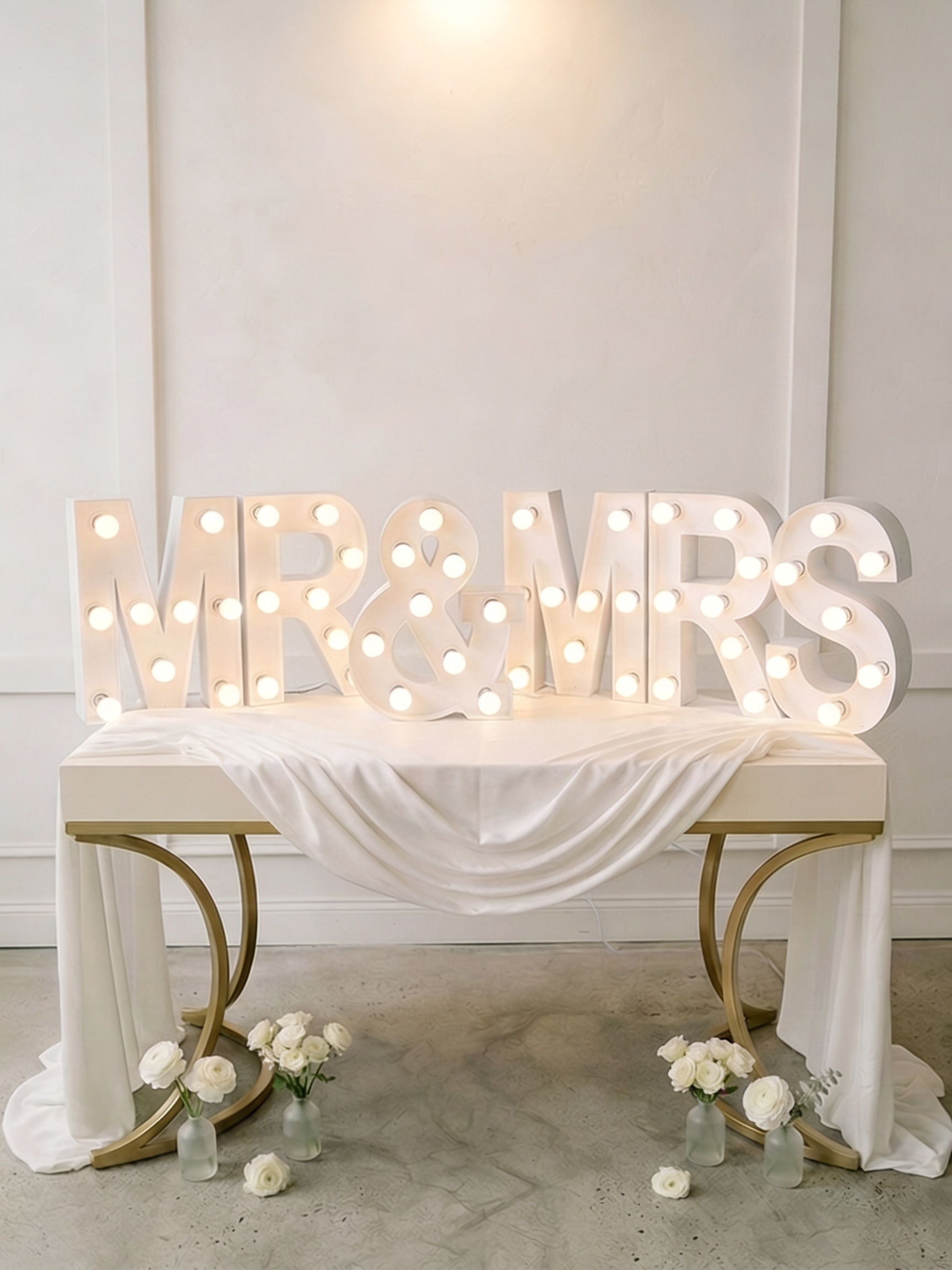 MR & MRS lichtletters voor een bruiloft – Lettersevent